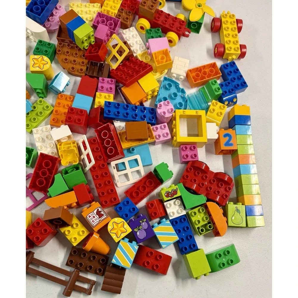 Lego Duplo Lot Of 280 Bricks Blocks Clean Ice Cream Cone Base Plates